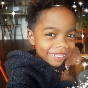 Meet your Posher, Kizzie